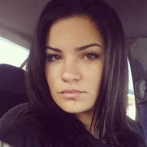 Meet your Posher, Mariam